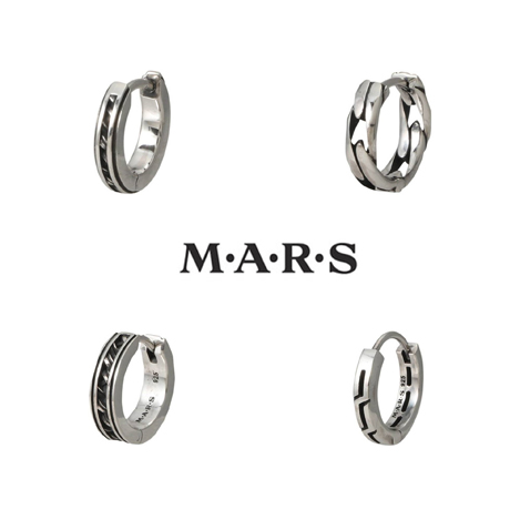 【UNISEX】左右アシンメトリーで組み合わせても◎「マーズ」のフープピアス