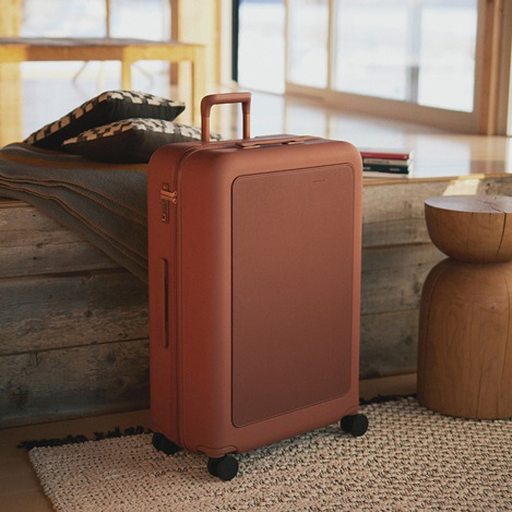 出張や旅行に！ 機能的でこだわりの詰まった「moln」のスーツケース