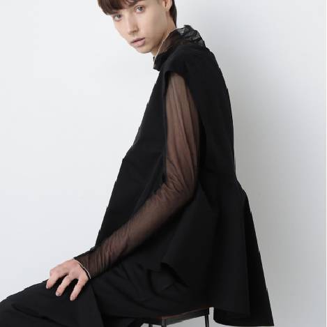 ＜PICK UP＞日常から晴れの日も使えるペプラムジレ