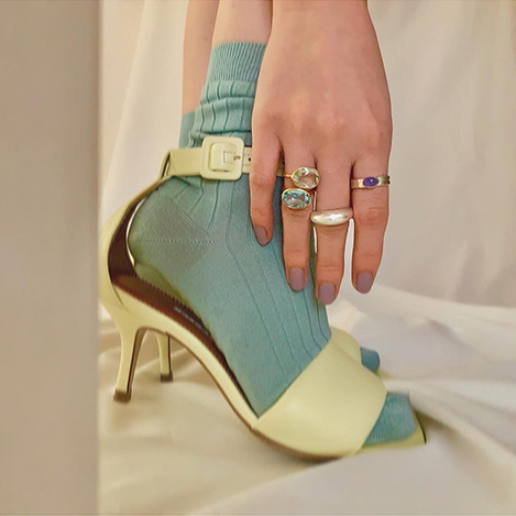 ブランドを象徴する「オジュール」のベストセラーリング