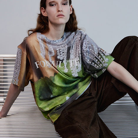 今、この瞬間のTシャツ