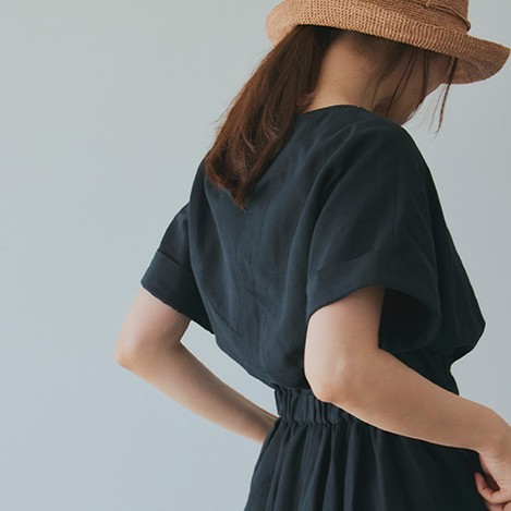 甘すぎない、大人のためのブラックスタイル。
