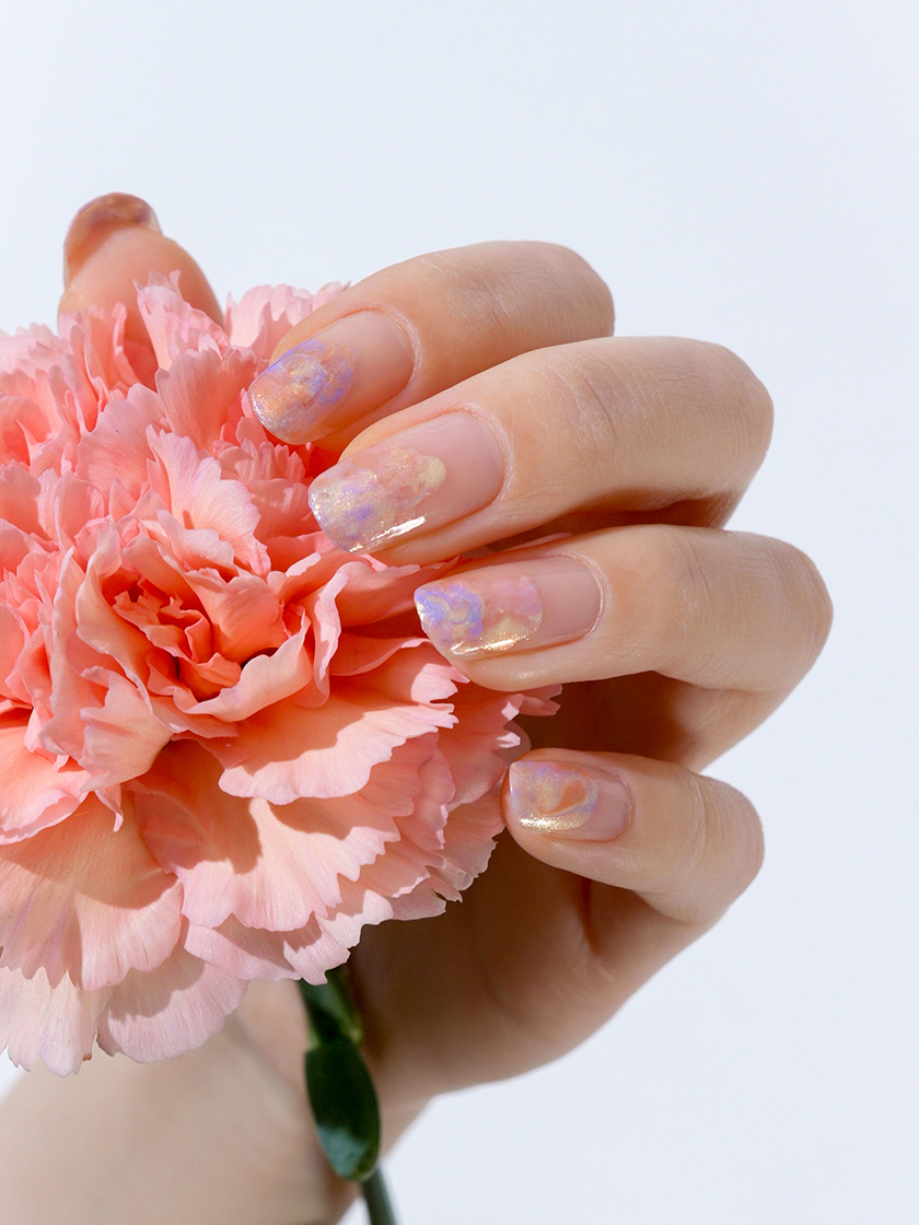 アルミホイルで乗せるだけ～簡単ニュアンスネイル～