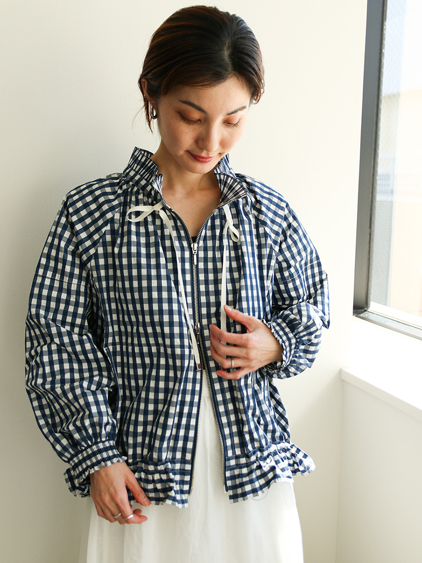 軽やかさをまとう、「マリリンムーン」の本命ブルゾン