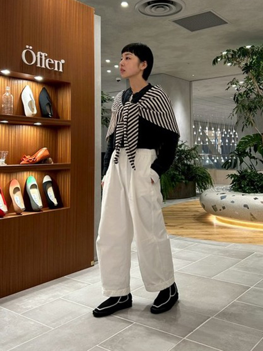 足元ボリュームで“主役級”の存在感を放つシューズ