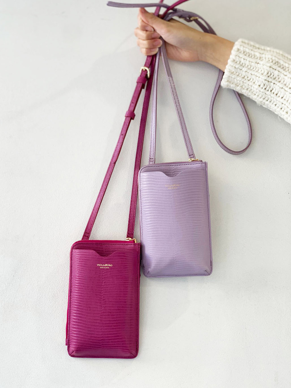 Elle Shop この春 ワードローブに加えたい スマホポシェット モノグラムトート S Closet ファッション通販 エル ショップ