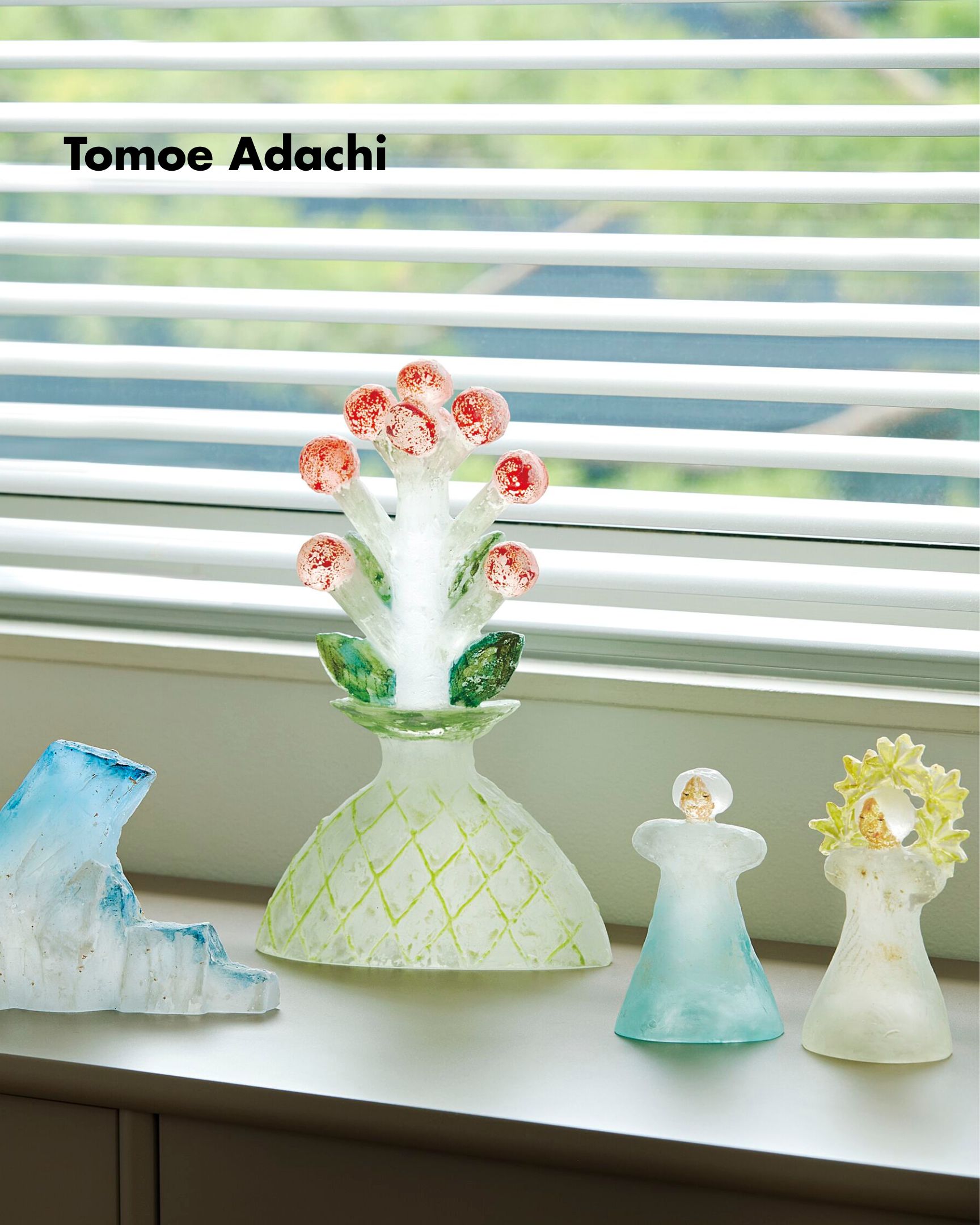 秋冬の窓辺に映える。「安達知江」ガラスオブジェ第２弾