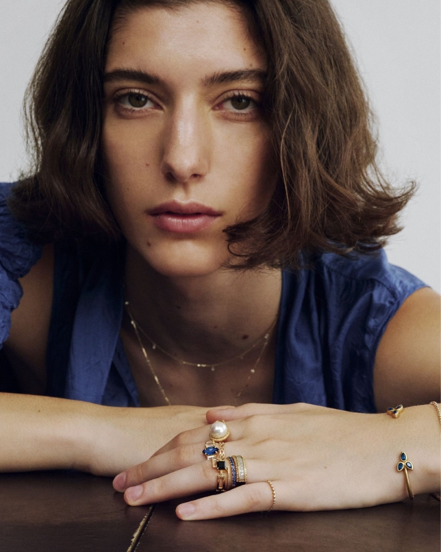 「アルティーダ ウード」の神秘的なジュエリーをお守りに