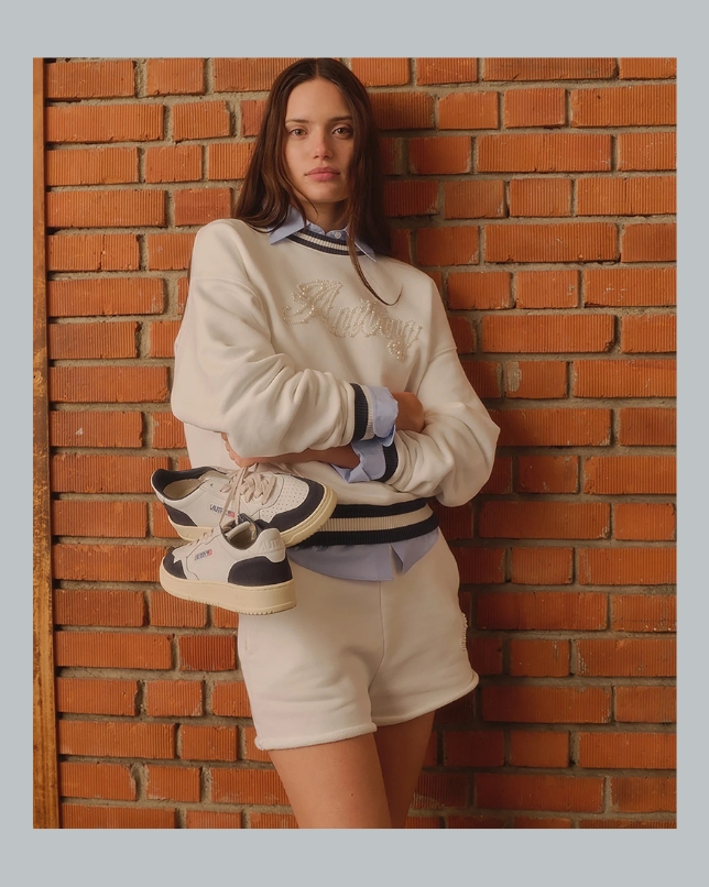 レトロを楽しむ「オートリ―」の最新ウェア＆スニーカー