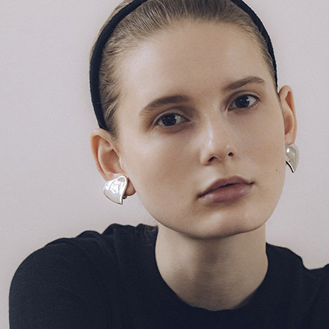 アーティーな大人ハートジュエリー