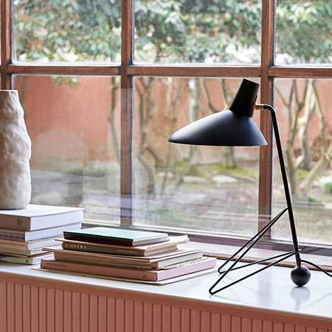 ワークスペースをこだわり小物＆家具でグレードアップ！