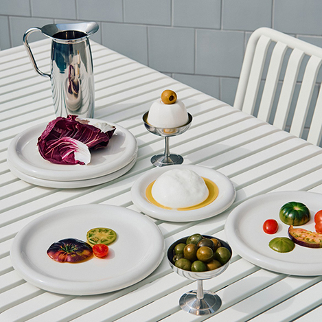 テラコッタの「HAY」のうつわでテーブルにぬくもりをプラス！