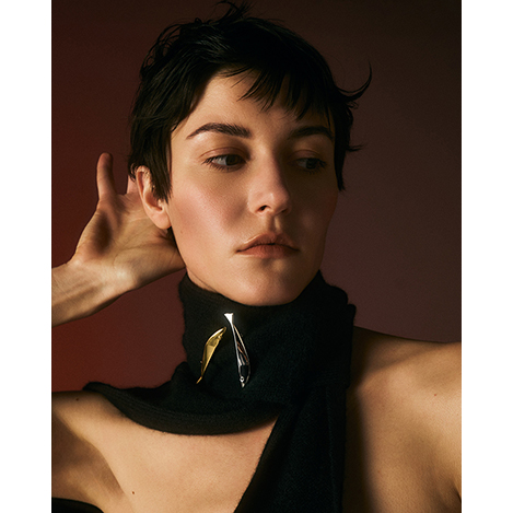 モード感と遊び心を宿らせて。「イリスフォーセブン」の秋の新作“stay here”