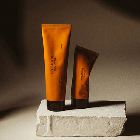 何気ない日常を特別に。大人のための上質ケアアイテム