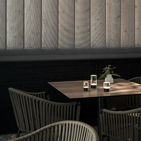 食卓も寝室もドラマチックに。「小さな光」のある暮らし