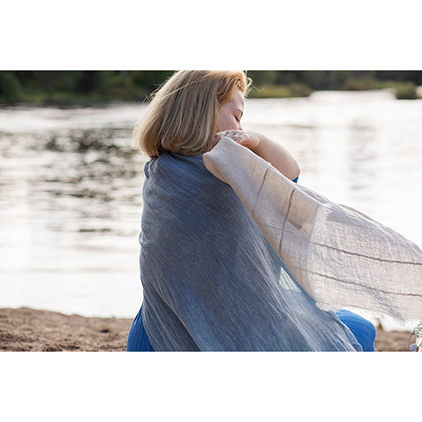 心ほどける上質リネン。「ラプアン カンクリ」でまとう春の気配