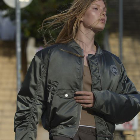 【WOMEN＆MEN】冬の定番アウターをアップデート！