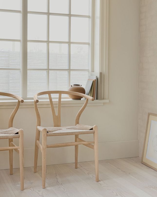 時を超えて愛される北欧名作家具。「カール・ハンセン＆サン」の世界