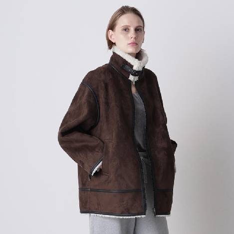 hueLe Museum - ＜PICK UP＞日常にスパイスを与えるフェイクムートンジャケット