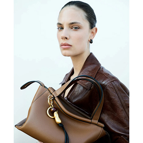 WANDLER - バッグに添える愛らしいアクセント。大人のためのチャームやスモールレザーグッズ