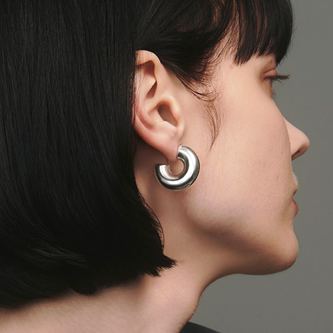 quip queint - 凛とした輝きを纏う「クイップ クエイント」のシルバーピアス