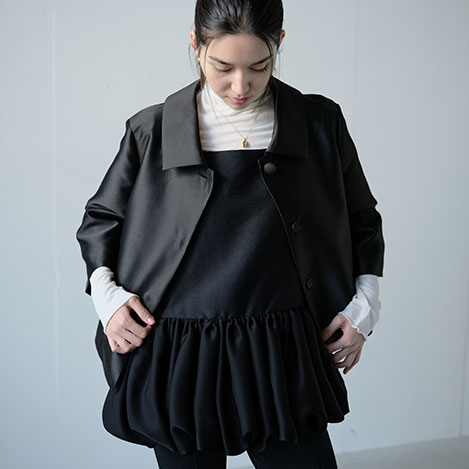 j. - 構築的でありながら、女性らしい。j.(ジェイドット)のジャケットという選択