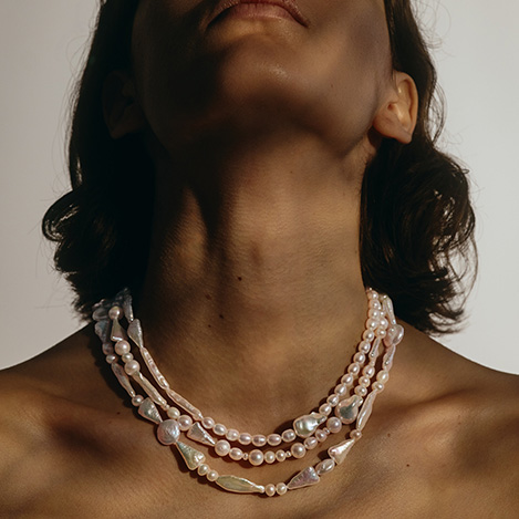 IRIS 47 - 澄んだ開放感を宿す「イリスファーセブン」の新作パール