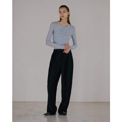 IIROT - 「イロット」穏やかな美しさを宿すシアートップス