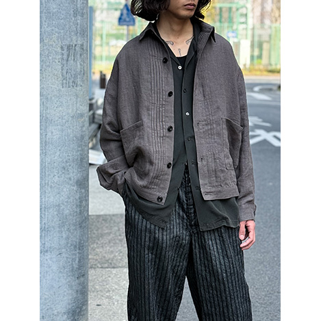 VERYTAGE - プリーツが構築する新たなワークジャケット