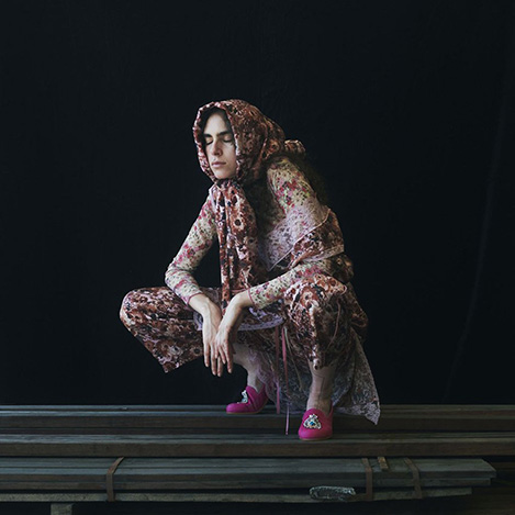 leur logette - 「ルール ロジェット」のフラワープリントをピックアップ