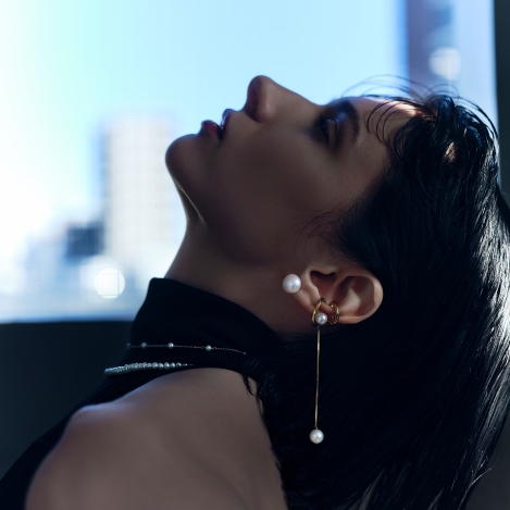 PLUS VENDOME - 自由な発想で楽しむ、「プラス ヴァンドーム」のイヤーカフ