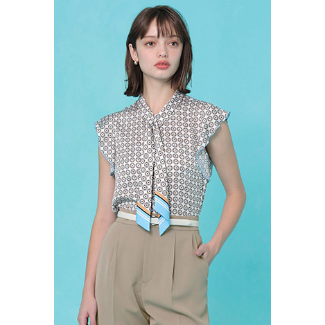 ANAYI - 【PICK-UP】暑さに負けない機能派。一枚で決まるアイテムをご紹介