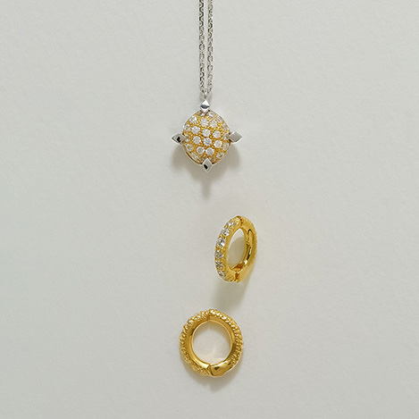 AYAMI jewelry - 上質を知る大人が惹かれる、「アヤミジュエリー」の造形美