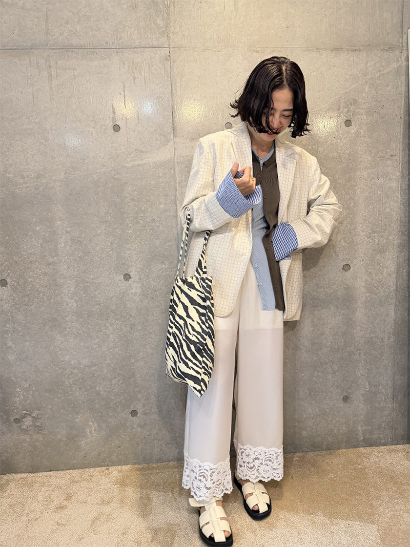 Uhr / AYUKO - こなれ感で魅せる「ウーア」春色スタイリング