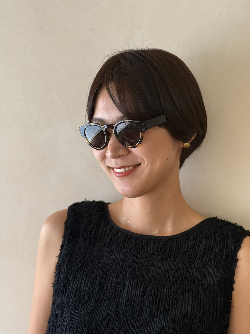jugaad14 / KANA - 初夏の光に映える軽やかなアイウェア