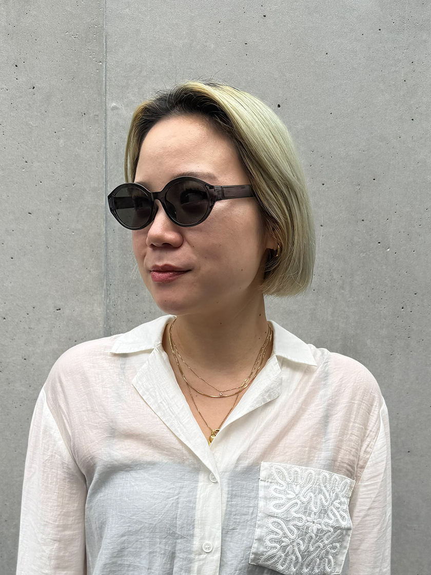 jugaad14 / YURIA - 夏のスタイリングをアップデートする、クリアフレームの新定番