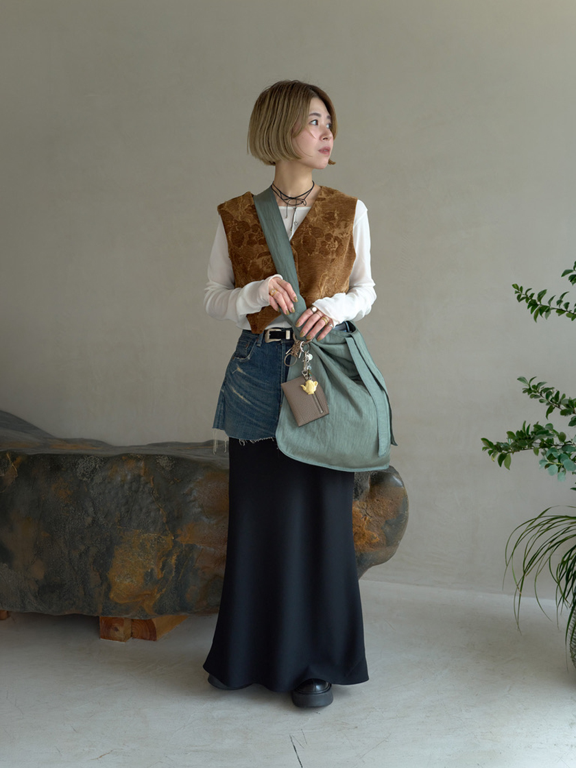 ITTI / MAI - 「イッチ」らしい、おすすめお財布×バッグスタイリング