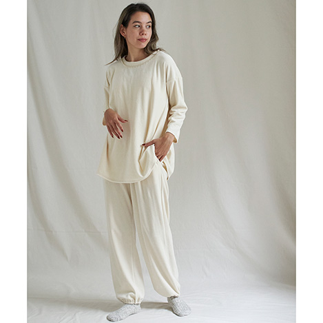 オーガニックコットンの秋冬パジャマで身体を芯から温めて眠る