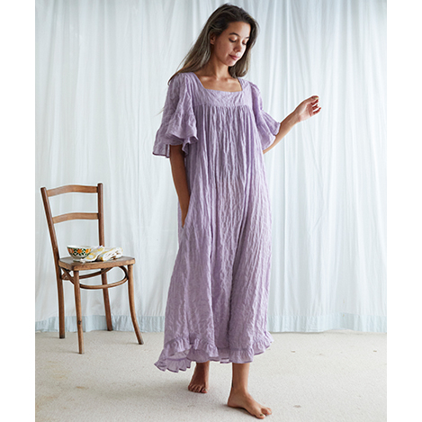 1枚で決まる天然素材の夏ワンピース