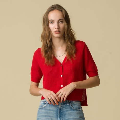 季節をつなぐ「デミリー」のコットン＆リネンニット