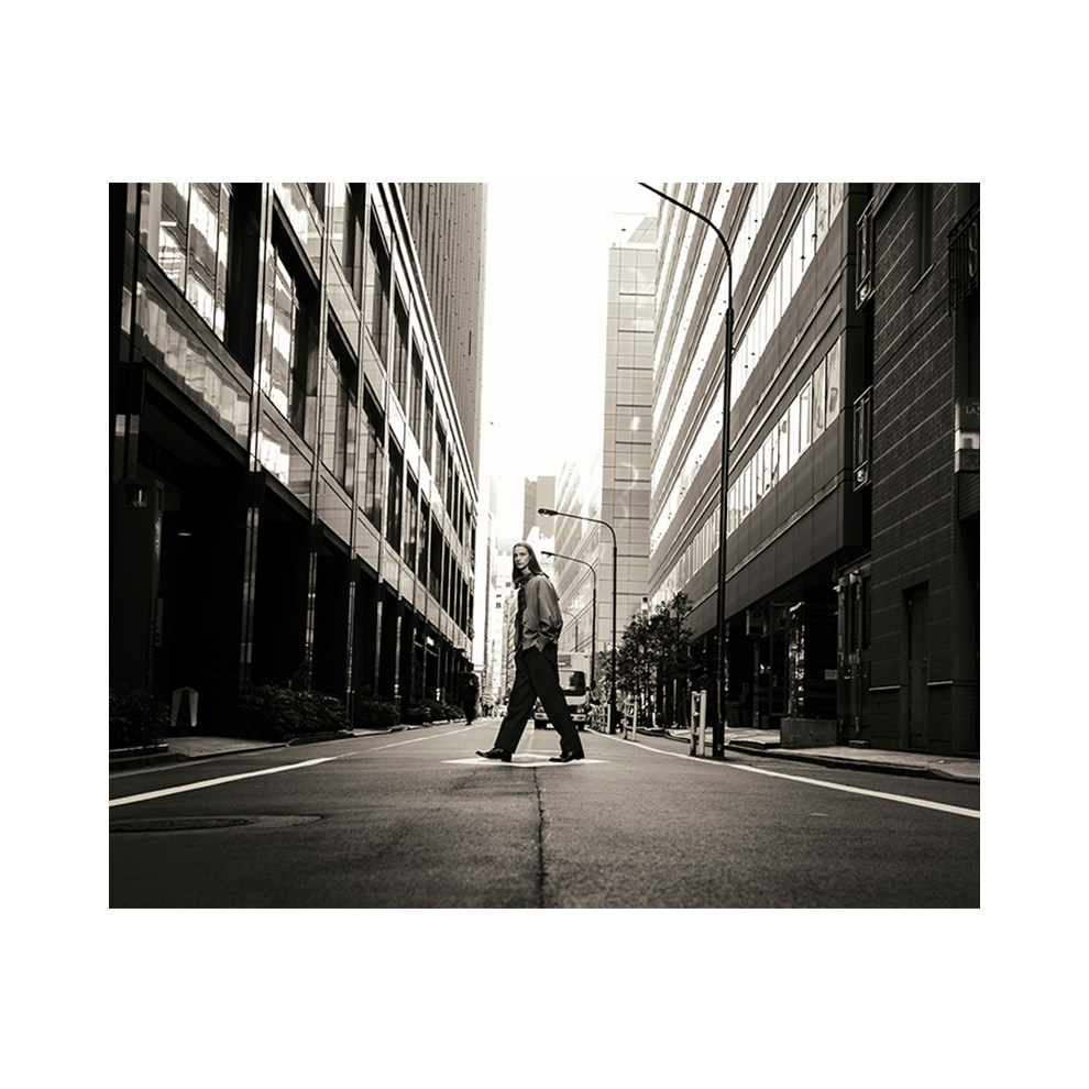 美しさとスペックを備えた無二の日常着。「ザ・リラクス」で出会う、春夏のスタンダード