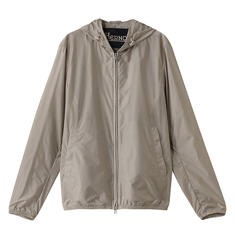 【MEN】超軽量&はっ水加工の新作ブルゾンをチェック！