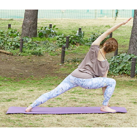 Julier ジュリエ 外ヨガ 行き帰りにおすすめのコーディネート エル ショップ