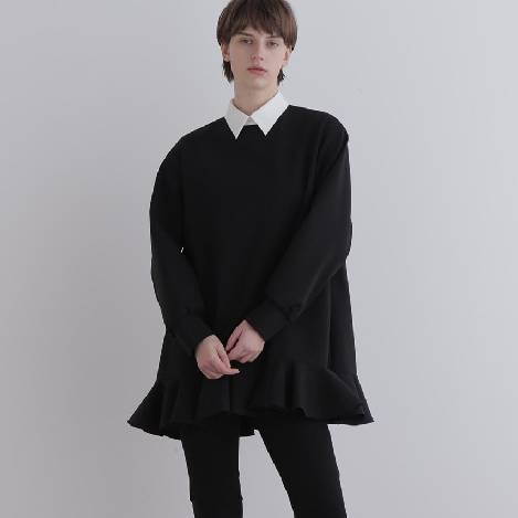 ＜PICK UP＞クラシカルな上品さと着心地を兼ね備えたフリルブラウス