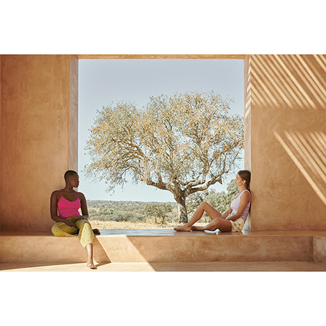 大人気のコットンシームレスにカップ付きの新作が。「ハンロ」の新作をチェック