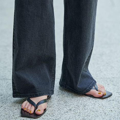 デニムスタイルの新たなエッセンスとしてのBlackデニム