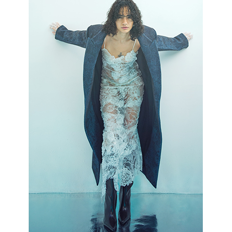 「カナコ サカイ」2025秋冬コレクションが登場