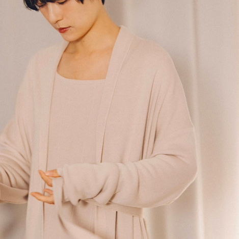 肌寒い夜は、「フートウキョウ」のやさしいニットに包まれて