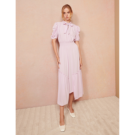 花咲く色柄をまとって。今から使える春ドレスリスト