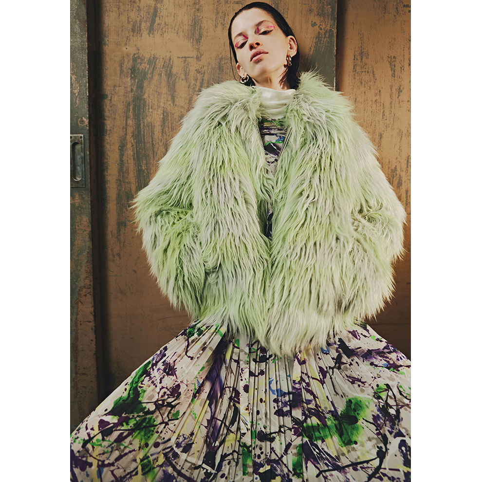 美しきアートをまとう。他にはない一着「ヒューエルミュージアム」のオリジナルブランド